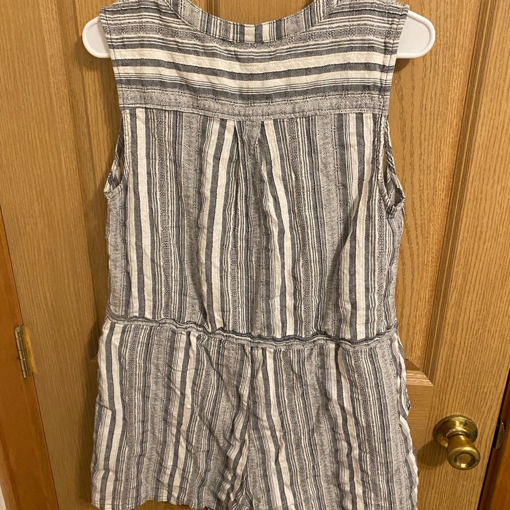 Romper - Picture 3 of 3